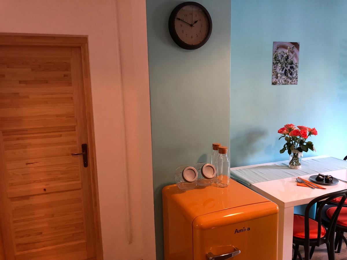 Tulipan Villa Panzio Szolnok Extérieur photo